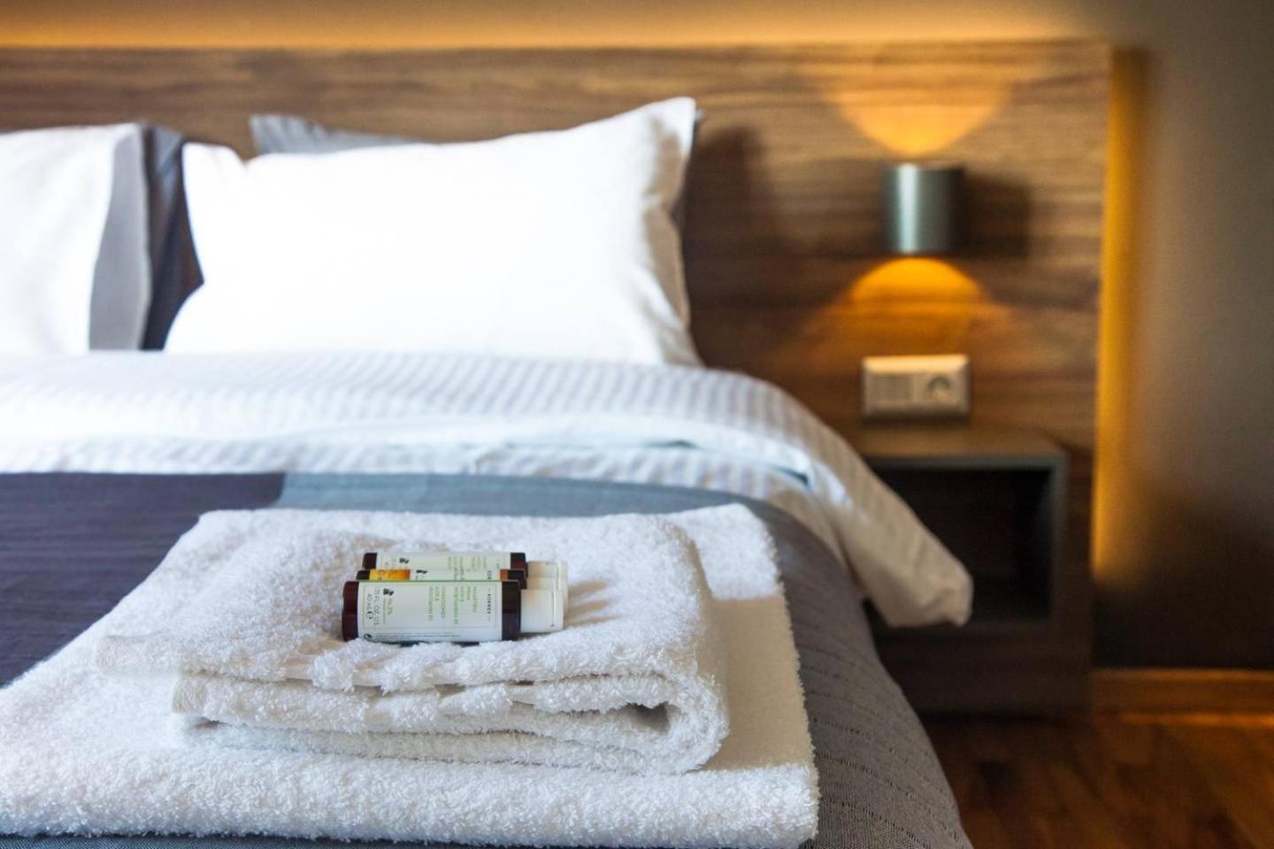 Toni'S Charming Apartment In The Thisseo Station Athena Bagian luar foto
